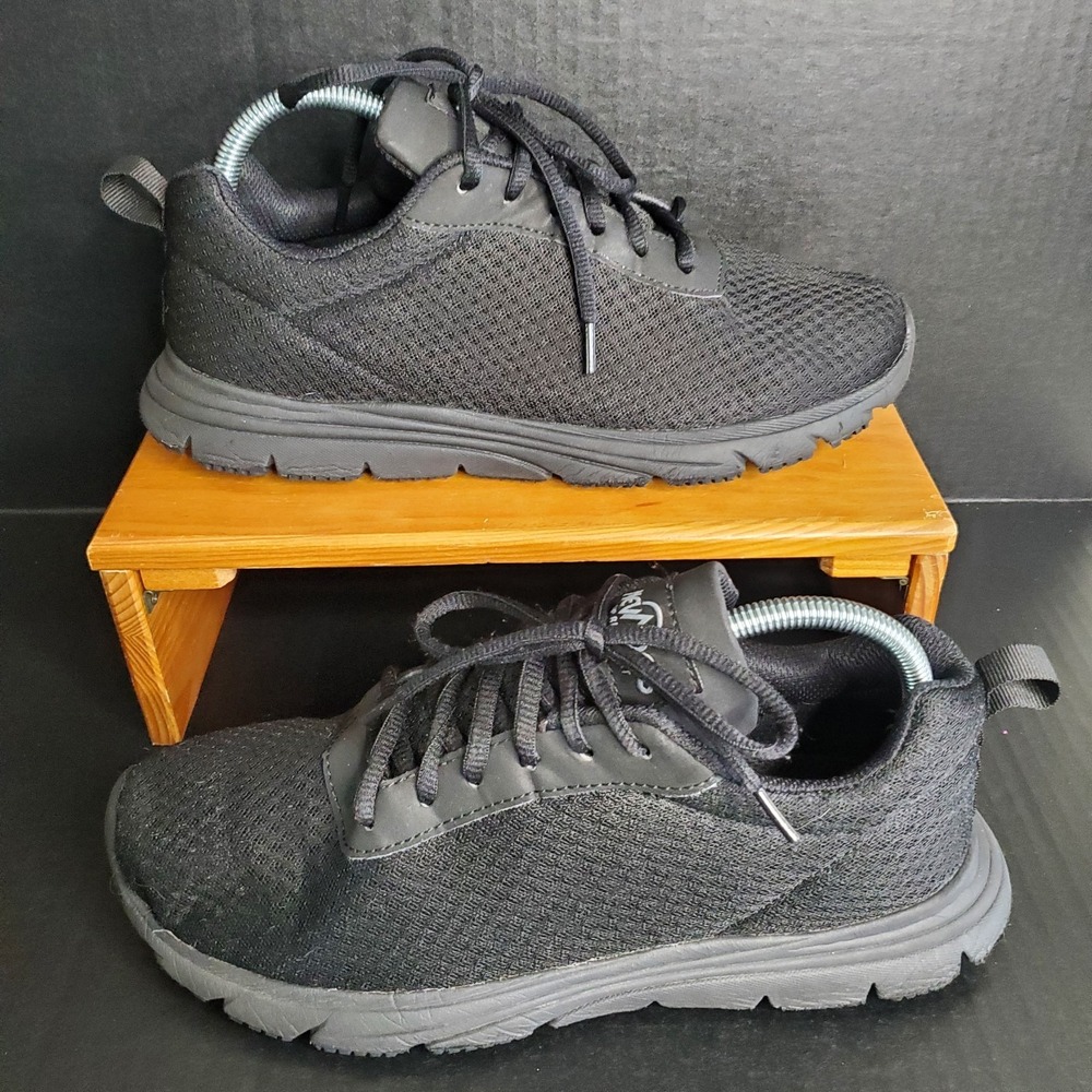 Nevados Dillon Mens Size 9 M Slip Resistant Sneaker Safety Work Shoes Black